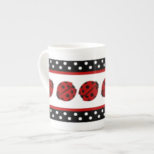 En Porcelaine Tasse de coccinelle
