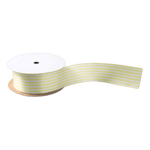 En Satin Jaune pâle et blanc barre le ruban
