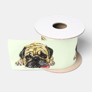 En Satin Ruban de chien de Carlin amusant