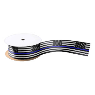 En Satin ruban Thin Blue Line, police drapeau américain / É
