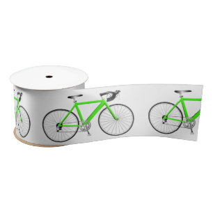 En Satin Vélo vert sur ruban satiné blanc