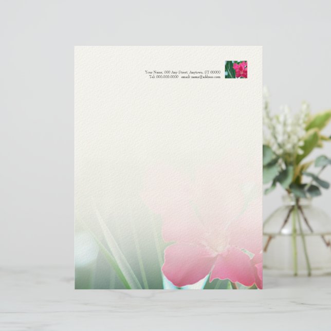 En-tête de lettre Fleurs roses (Debout devant)