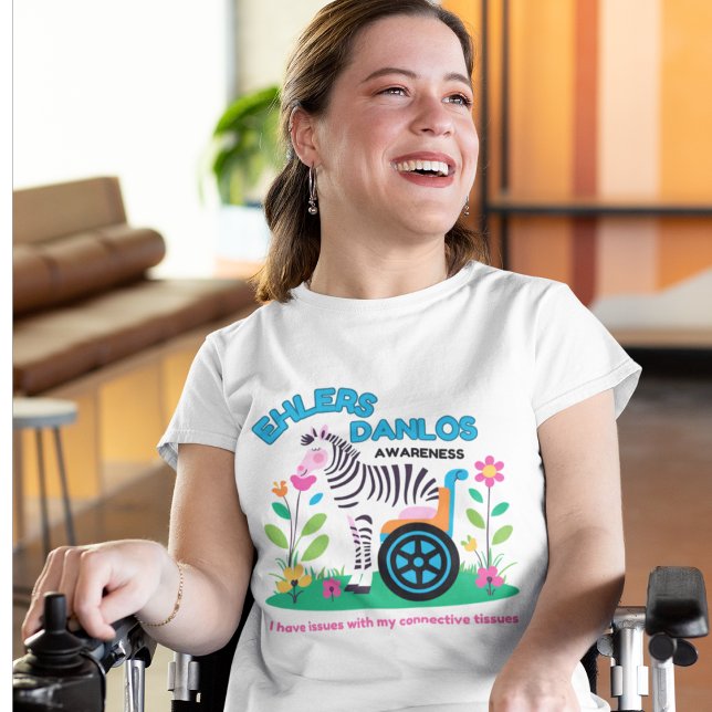 En Tri-matière T-shirt Zebra pour la sensibilisation au SPE (Spread EDS awareness with this, "I have issues with my connective tissues" zebra t-shirt! )