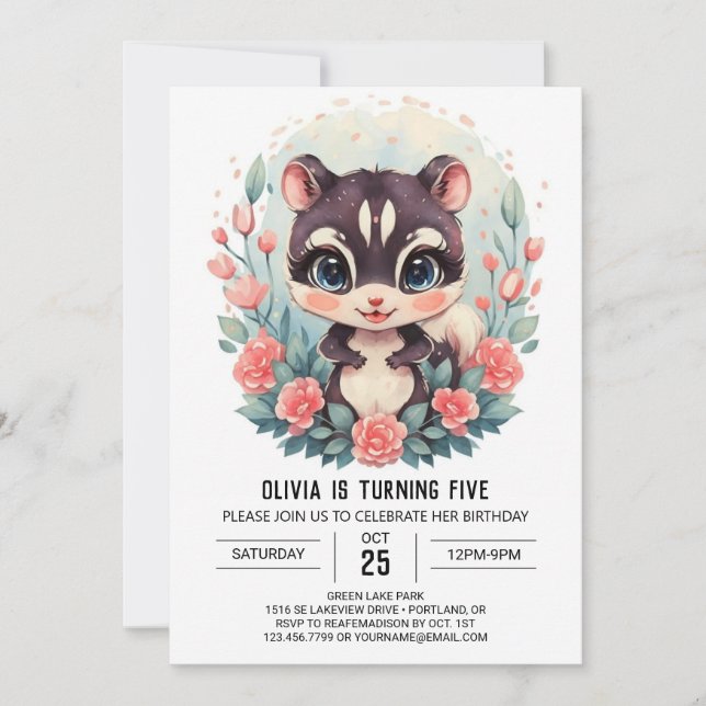 Enchanted Boho Skunk Birthday Einladung (Vorderseite)