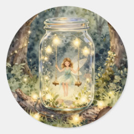 Enchanted Fairy in a Mason Jar n a Magical Forest Runder Aufkleber