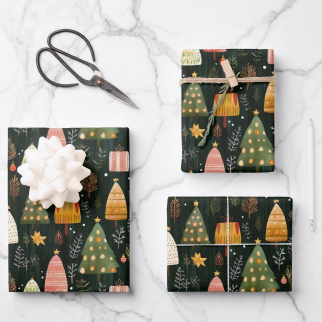 Enchanted Green Woodland Christmas Tree Pattern Geschenkpapier Set (Vorderseite)