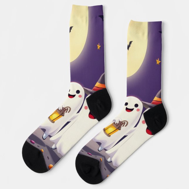 Enchanting Ghost Socks – Irresistibly Spooky Fun Socken (Linkes Detail)