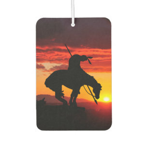 Ende der Trail-Silhouette mit Sonnenuntergang Autolufterfrischer