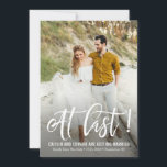 Endlich EDITABLE Hintergrundfarbe Save the Date<br><div class="desc">Moderne und stilvolle Save the Date Fotokarte von Berry Berry Sweet { www.berryberrysweet.com }. Die Hintergrundfarbe kann online bearbeitet werden.</div>