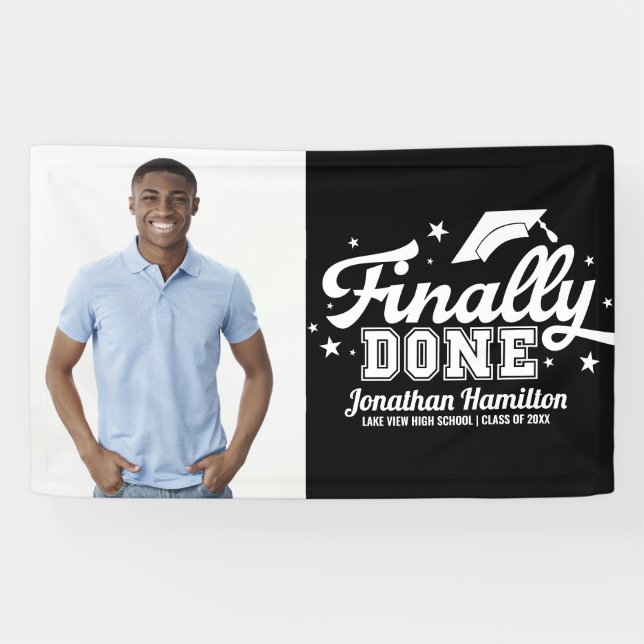 Endlich Fertig Black Graduation Party Foto Banner (Horizontal)