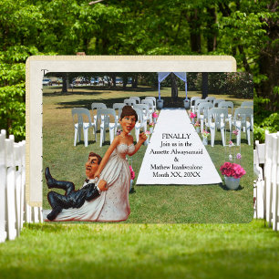 Endlich Getting Wed Funny Dark Hair Couple Einladung