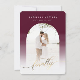 Endlich Gold Script Burgundy Arted Gerahmtes Foto Save The Date