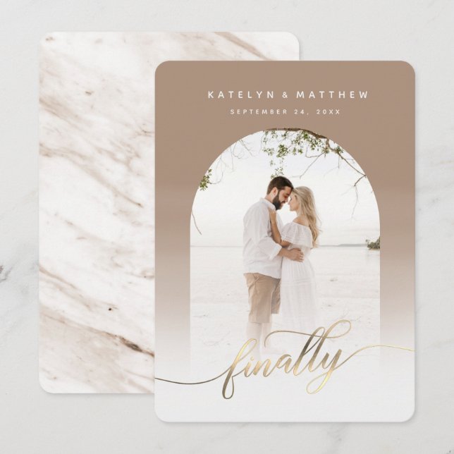 Endlich Gold Script Taupe Arted Gerahmtes Foto Save The Date (Vorne/Hinten)