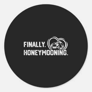 Endlich Honeymooning T-Shirt Niedlich Honeymoon En Runder Aufkleber