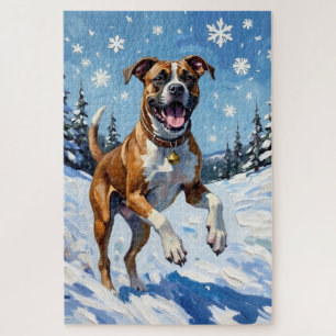 Energischer Boxerhund springt im Winterschnee Spaß