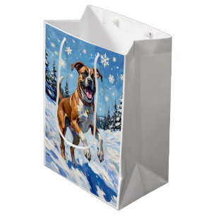 Energischer Boxerhund springt im Winterschnee Spaß Mittlere Geschenktüte