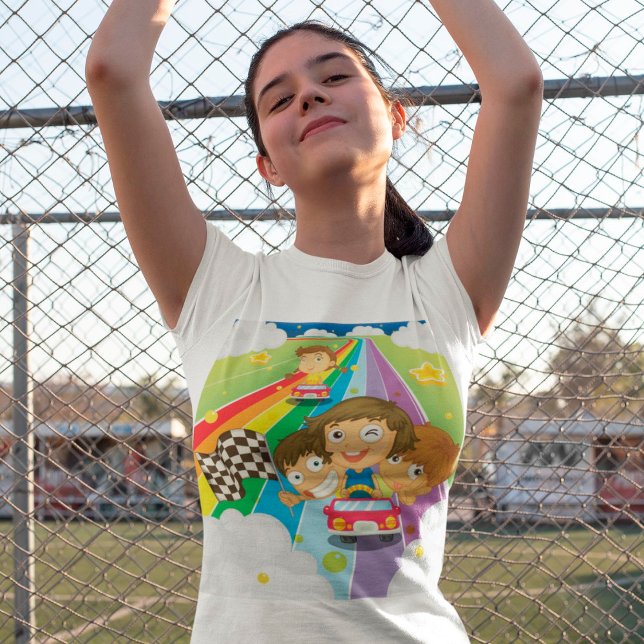 Enfants en course sur un T-Shirt arc-en-ciel (Créateur téléchargé)