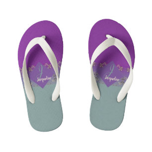 Enfants Paire Turquoise de monogramme violet orné de tongs