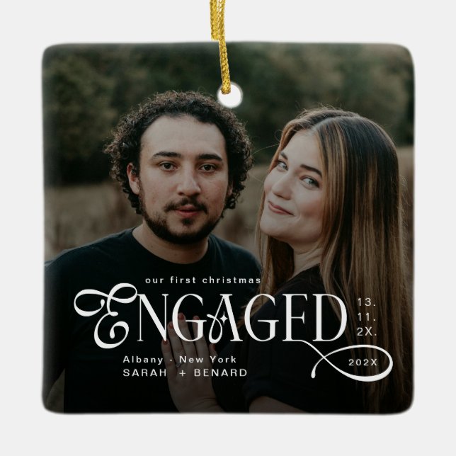 Engaged Couples 2 Photos Stylish First Christmas Keramikornament (Vorderseite)