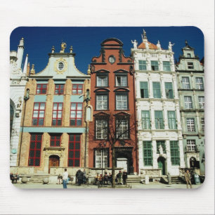 Enge bringt Mousepad unter