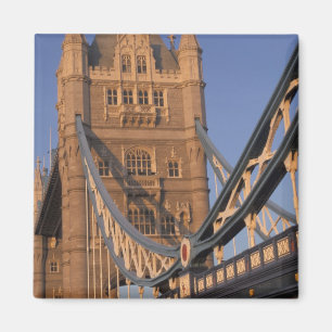 England, London, Die Tower Bridge Magnet