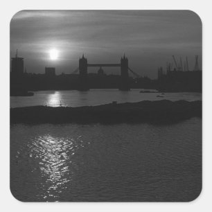England London Sunset Tower Bridge 1970 Quadratischer Aufkleber
