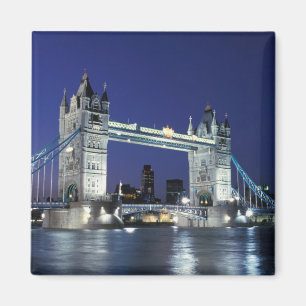 England, London, Tower Bridge 3 Magnet