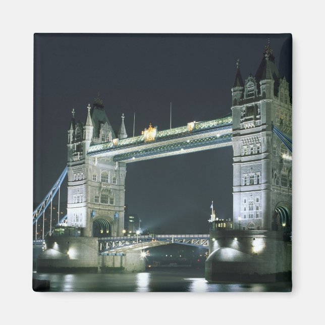 England, London, Tower Bridge. Magnet (Vorne)