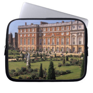 England, Surrey, Hampton Court Palace. Laptopschutzhülle
