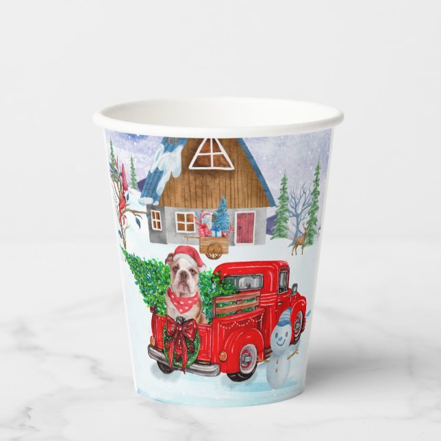 Englisch Bulldog in Christmas Delivery LKW Schnee Pappbecher (Vorderseite)
