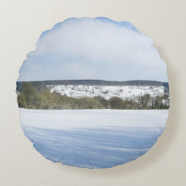 Englische Landschaft im Winter - Personalisiert Rundes Kissen