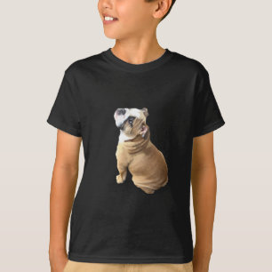 Englischer Bulldoggenwelpe mit Herzentwurf T-Shirt