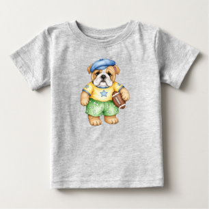 Englischer Bulldoghund mit Fußball von Natas Baby T-shirt