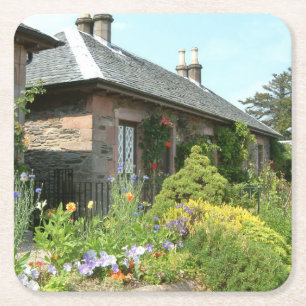 Englisches Cottage II mit Blumengarten Fotografie Rechteckiger Pappuntersetzer