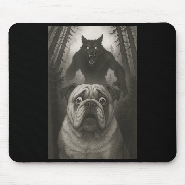 English Bulldog Selfie With Werewolf Funny  Mousepad (Vorne)