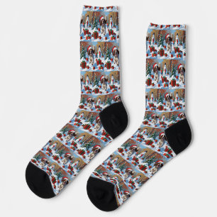 English Setter läuft im Schnee mit Weihnachtsmütze Socken
