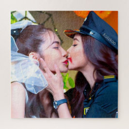 Englot Thai GL Halloween Kiss, Engfa und Charlotte