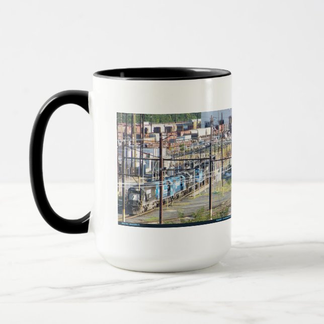 Enola Norfolk südliches Eisenbahn-Yard-Harrisburg Tasse (Links)