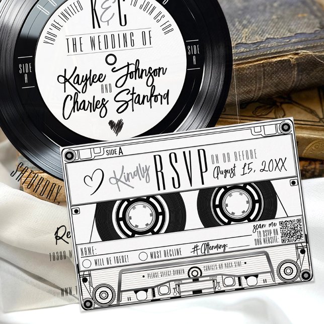 Enregistrement de bande de cassettes blanc RSVP (Unique retro black and white vinyl record music vintage cassette tape RSVP card wedding invitation)