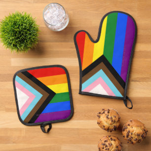 Ensemble De Gant De Cuisine Et De Manique Drapeau de fierté Progress Pride de SlipperyJoe si