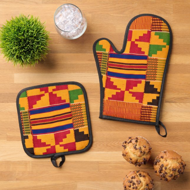 Ensemble De Gant De Cuisine Et De Manique Imprimerie africaine (De haut en bas)