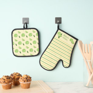 Ensemble De Gant De Cuisine Et De Manique Limtes et bandes vert et jaune