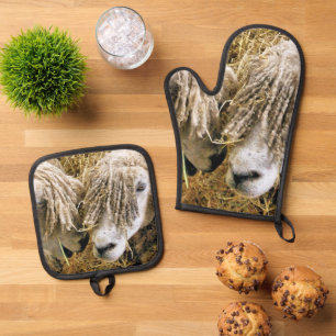 ENSEMBLE DE GANT DE CUISINE ET DE MANIQUE MOQUETTE