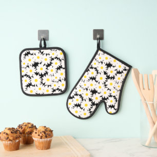 Ensemble De Gant De Cuisine Et De Manique Négative Space Daisies blanc jaune sur noir