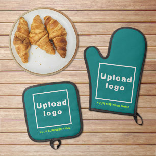 Ensemble De Gant De Cuisine Et De Manique Nom et logo de l'entreprise sur Turquoise vert
