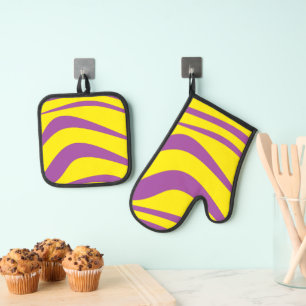 Ensemble De Gant De Cuisine Et De Manique Potholders Jaunes et Mittes Four Avec Vagues Viole
