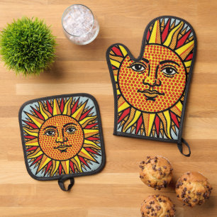 Ensemble De Gant De Cuisine Et De Manique Visage de Soleil Céleste dans le Style Pop Art de