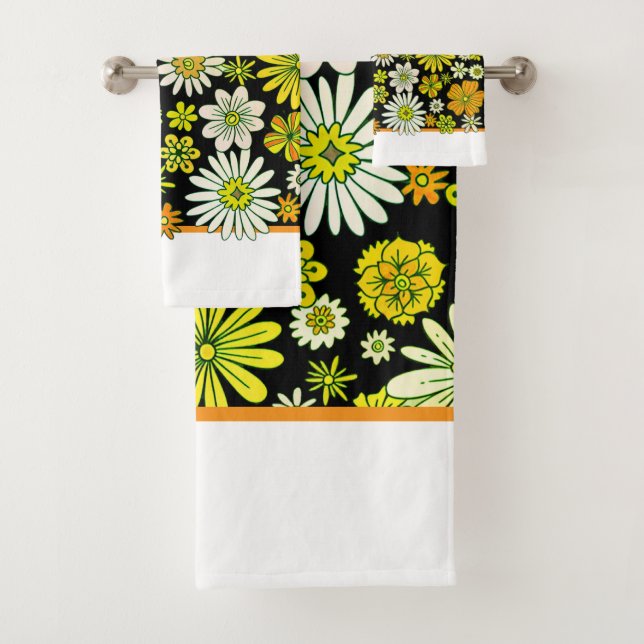 Ensemble de serviettes à motifs floraux rétro (En situation)