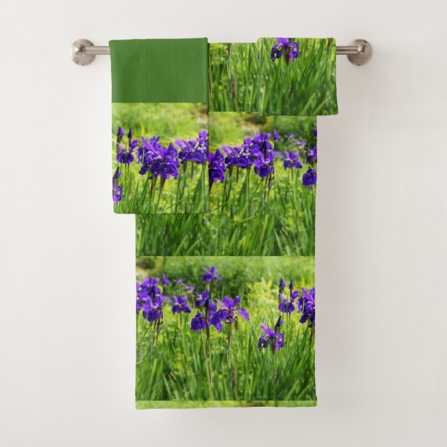 Ensemble de serviettes botaniques Iris violets (En situation)