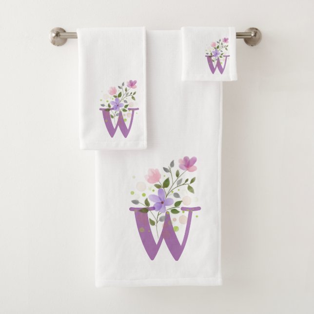 Ensemble de serviettes de bain à lettre initiale W (En situation)